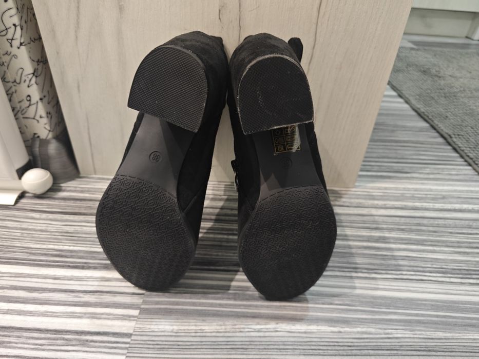 Дамски боти Doris