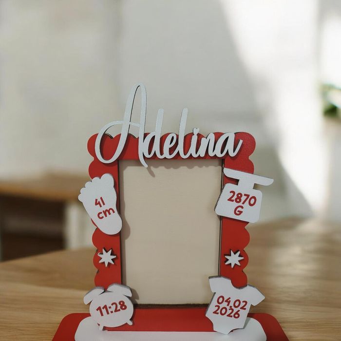 Decoratiuni personalizate lemn camera copilului nume si rama foto