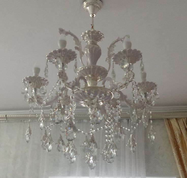 Продам люстру за 25000