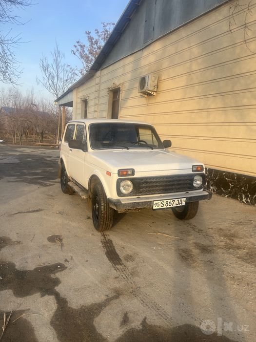 Нива Niva сотилади срочно