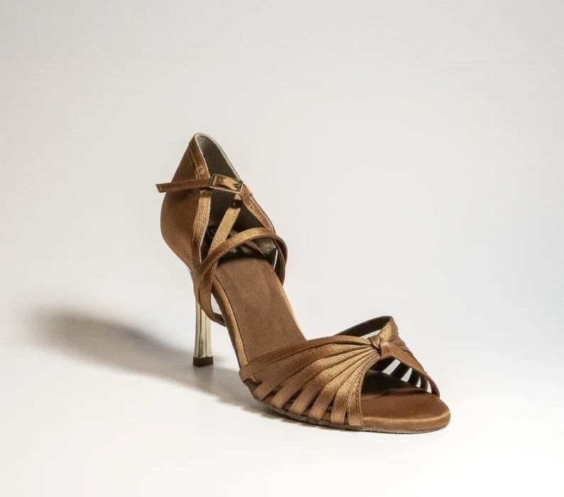 Танцевальные туфли Spica