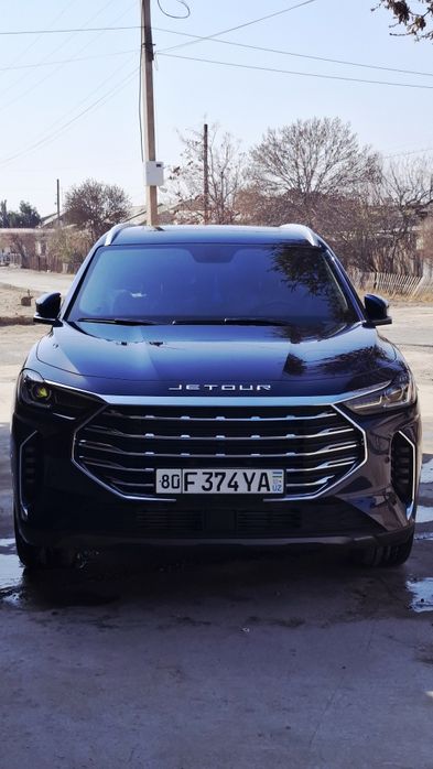 Jetour x70 plus 2023год