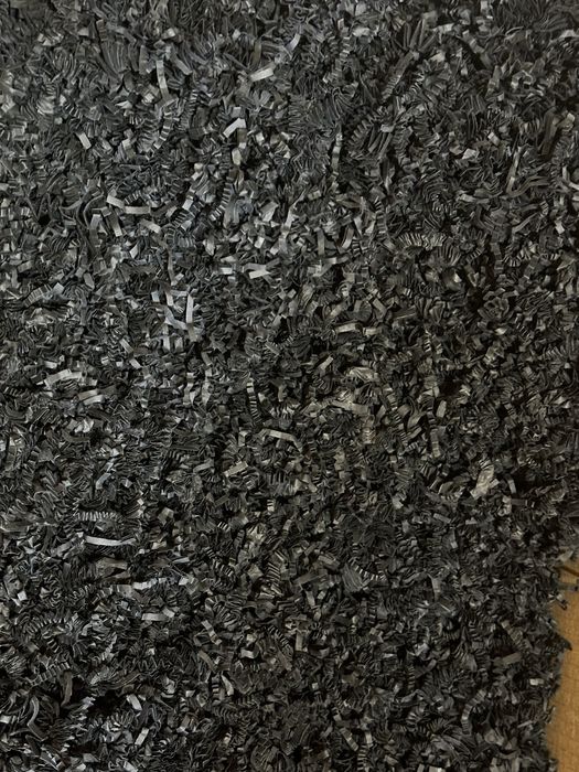 Umplutura din hartie zig-zag negru