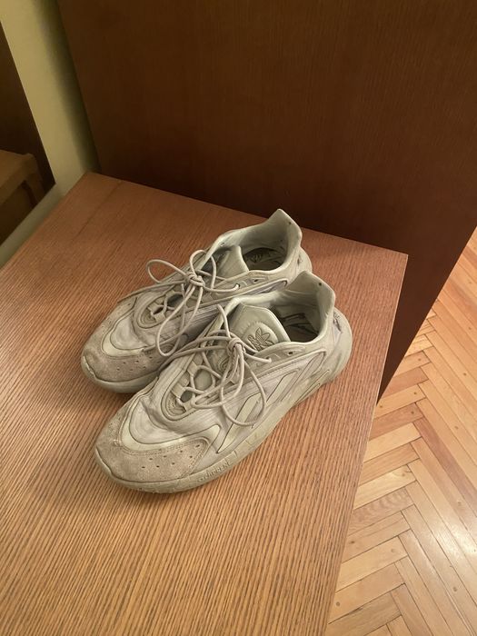 Adidas Ozelia 43 размер. Торг уместен