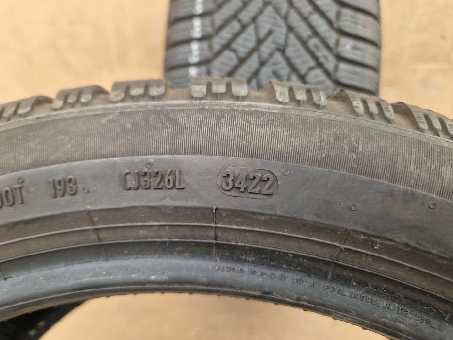 2 Pirelli R17 225/45
Зимни гуми 
DOT3422