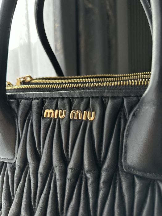 Geanta Miu Miu din piele ,originala % !