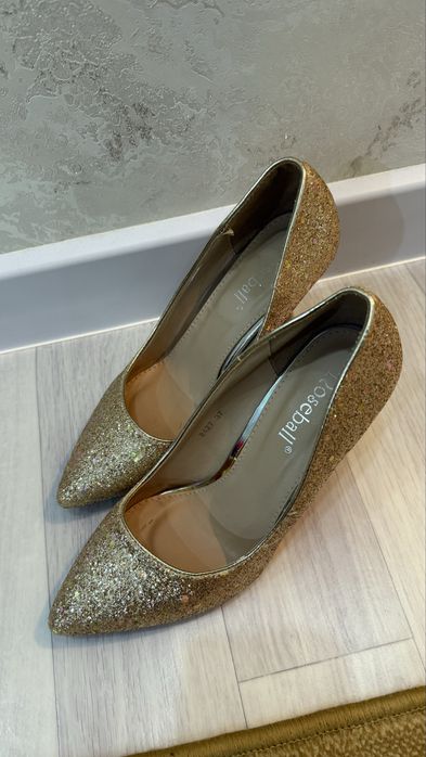 Туфли золотистый