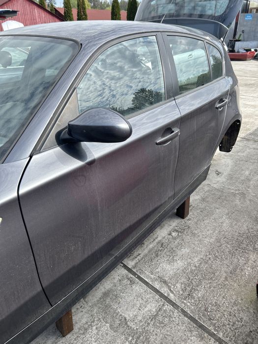 Usa laterala stanga Bmw seria 1 e87 sparkling graphite metalic
