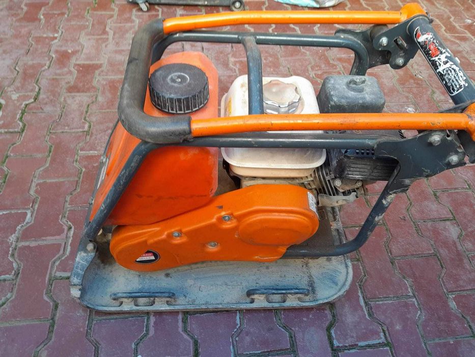 Mai Mikasa compactor si placa compactoare honda