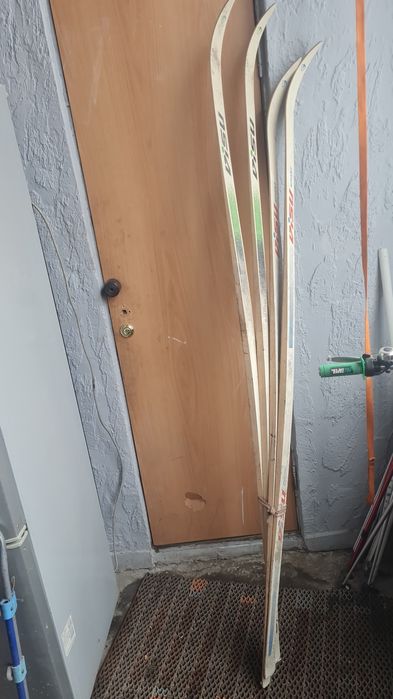 Лыжи раритет советские