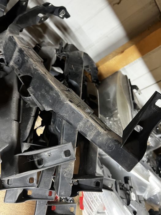 Suport far bmw e90 e91