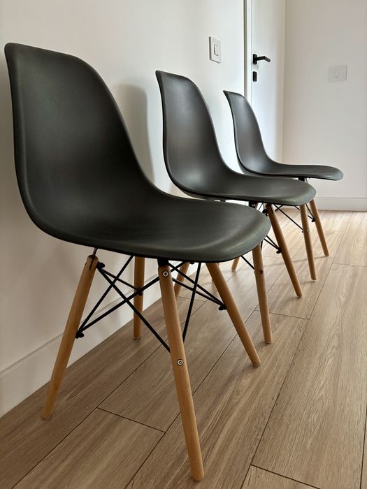 Scaun ergonomic plastic - lemn - 1 bucată
