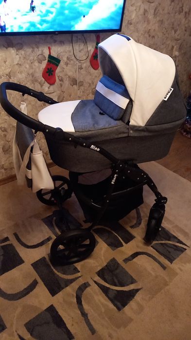 Продам коляску детскую