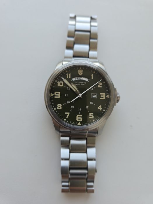Victorinox Swiss Army Infantry