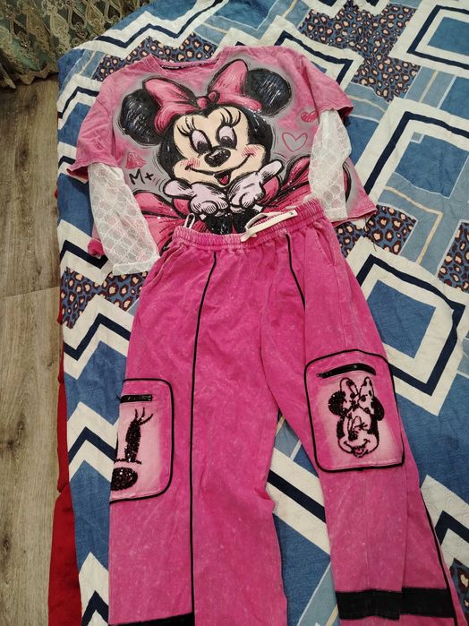 Продам женский костюм