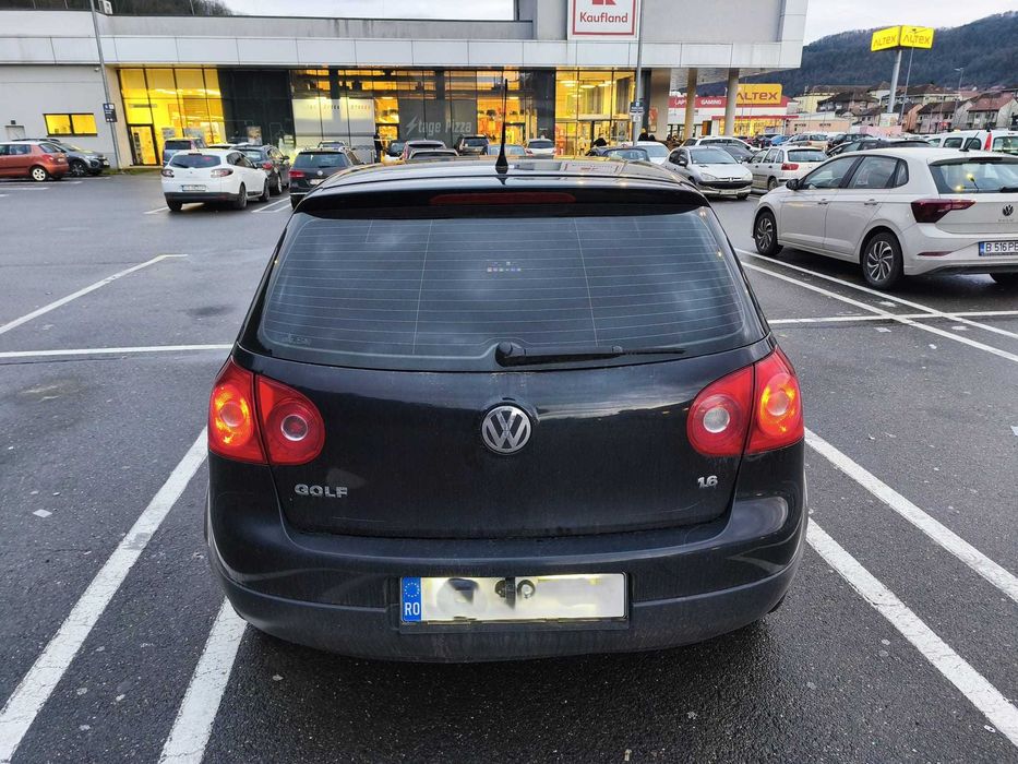 Volkswagen Golf 5 1.6MPI DSG