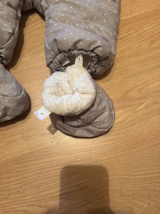 Космонавт за бебе