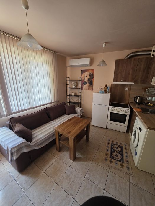 Апартамент за нощурки в центъра