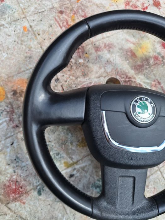 Volan pile 3 spite Skoda Octavia 2 facelift