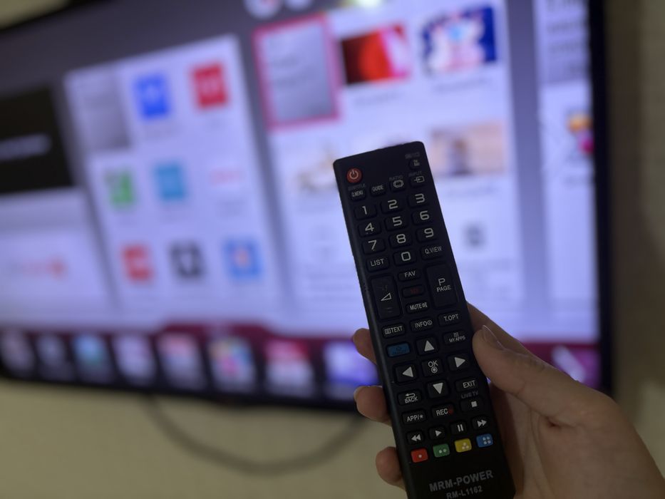 Телевизор LG смарт