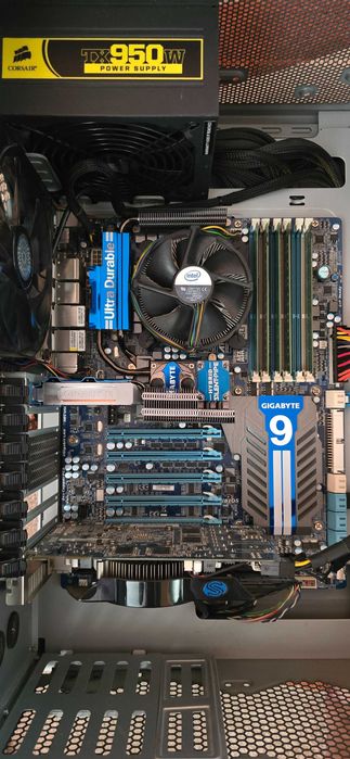 Компютър Работна станция Working Station Intel® Xeon® Processor W3680