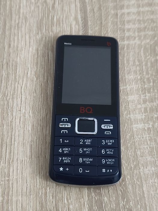 Продам телефон BQ Mexico 4 sim (4-х симочный)