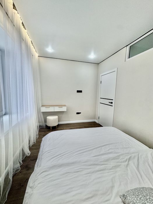 2 комн квартира в 10 мкр