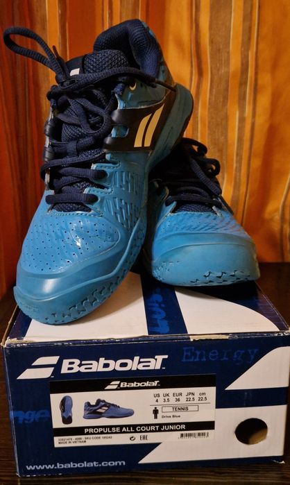 Кроссовки б/у для тенниса Babolat размер:36