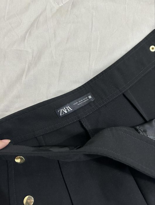 Шорты от ZARA женские