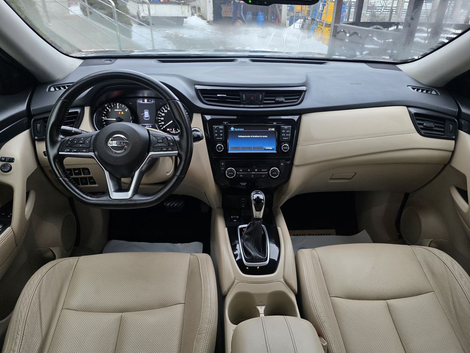 Nissan x trail/7 locuri/ facelift/ automat full option