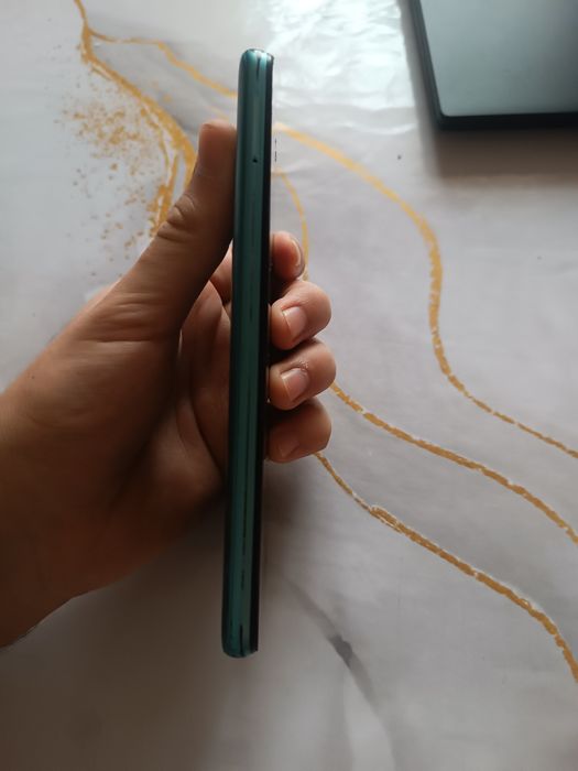 Srochna sotiladi Nazro