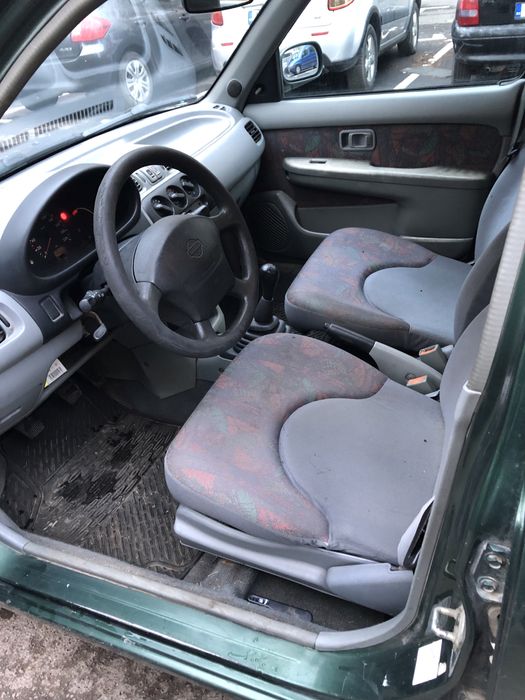 Нисан Микра К11 ;1,3 бензин