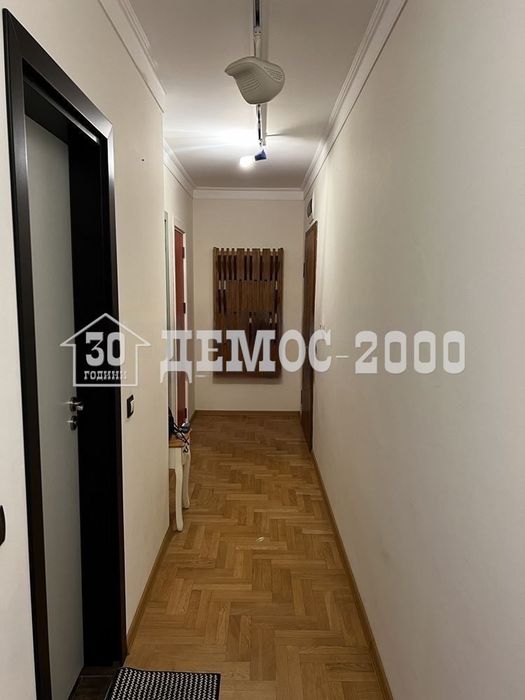 Напълно завършен апартамент в кв.Бриз с ПАРКОМЯСТО