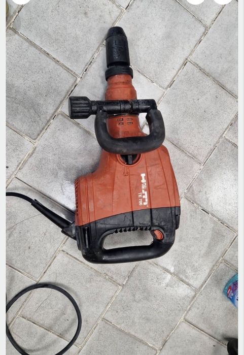 Мощен къртач Hilti Te 706
