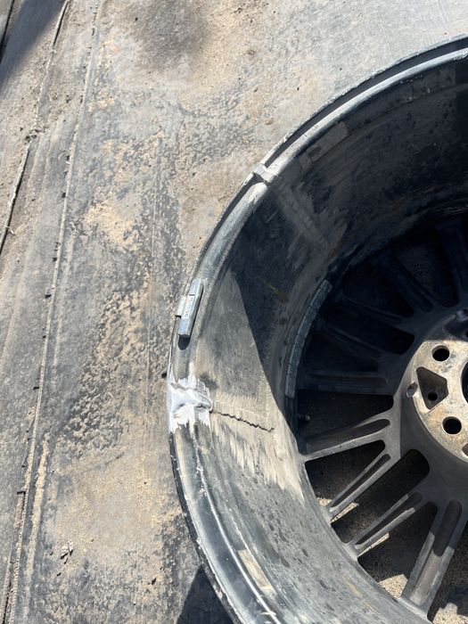 Продаются диски на Камри 70-75