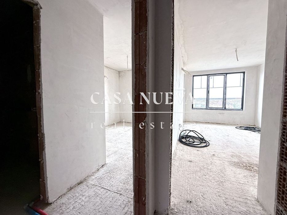 Продава се Тристаен апартамент в София, Овча купел - 105 кв.м за 1302 €/кв.м - Снимка #2