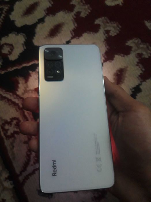 Redmi note 11 Pro 128/12 gb  Holati ideal
