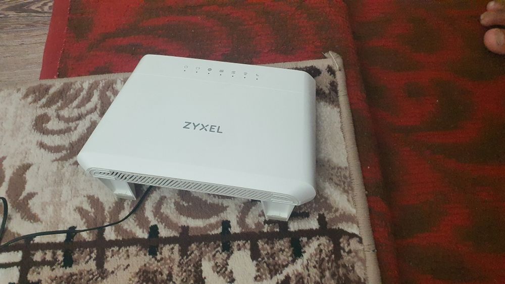 Продаю Роутер Zyxel в отличном состояние !