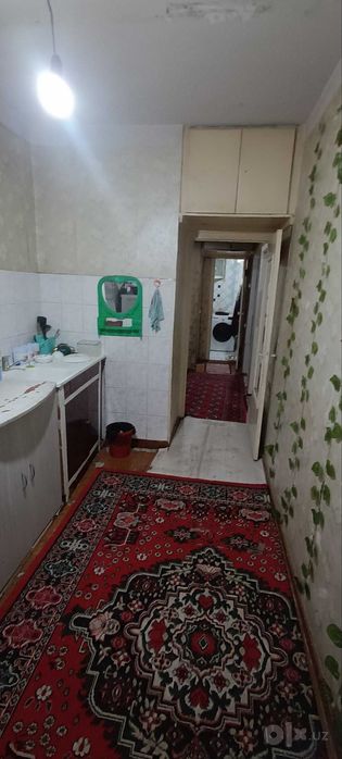 Zudlik bilan kvartira sotiladi. Срочно продается квартира