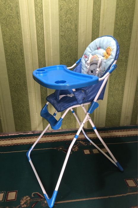 Детский столик