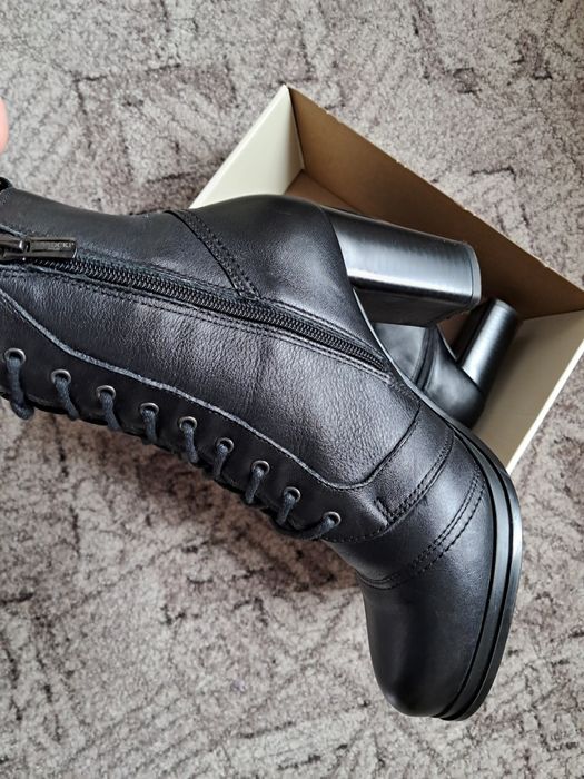 Botine din piele naturala mărimea 37