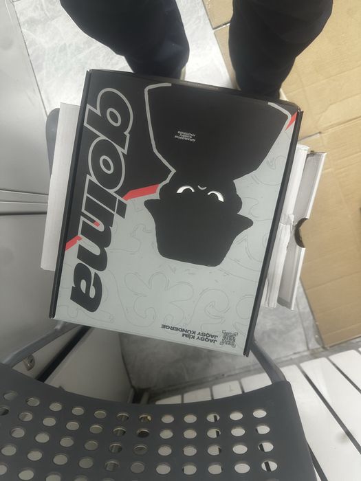 QOIMA футболка и обувь