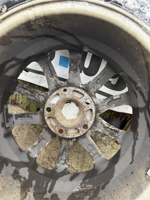 16 5х120 джанти с гуми