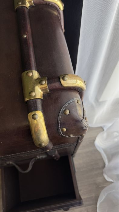 Гримерный стол чемодан