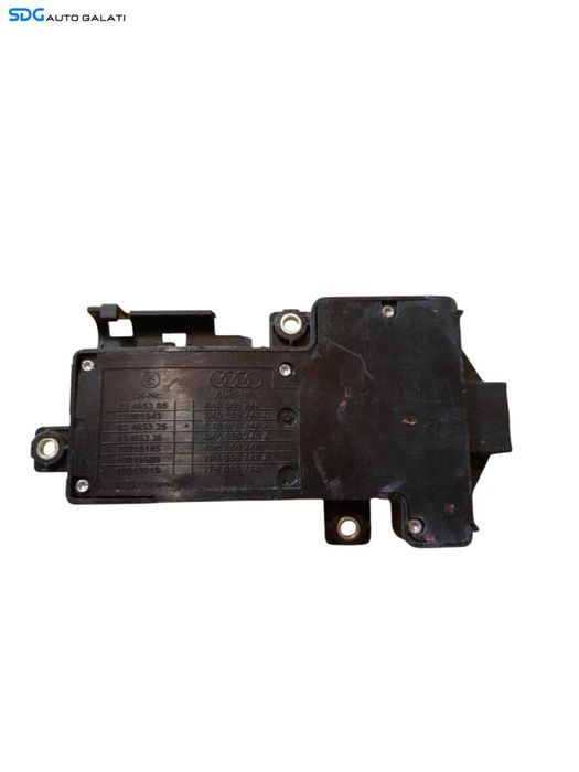 Panou Consola Comutator Buton Butoane Reglaj Scaun Dreapta Fata Volkswagen Sharan 2010 - 2022 Cod 03465305 10001543 03465325 03465335 10010185 10019509 10019919 SK0969748 8K0959748C SK0959748B 8K0959748A AH0939748 7P6959748A 7P6959748 [N1283]