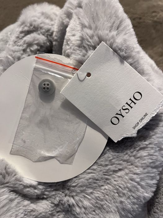 OYSHO Меко одеяло с качулка и джобове с лапи