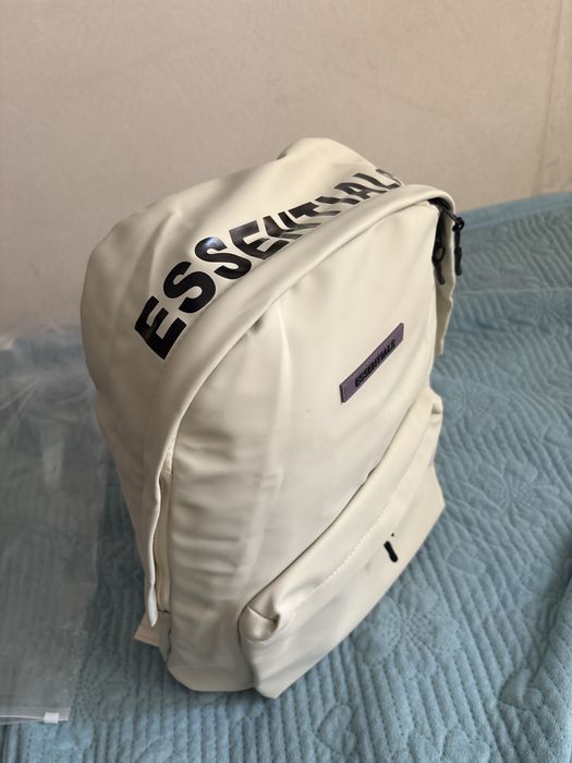Рюкзак сумка Essentials Backpack – Grey Street Pack