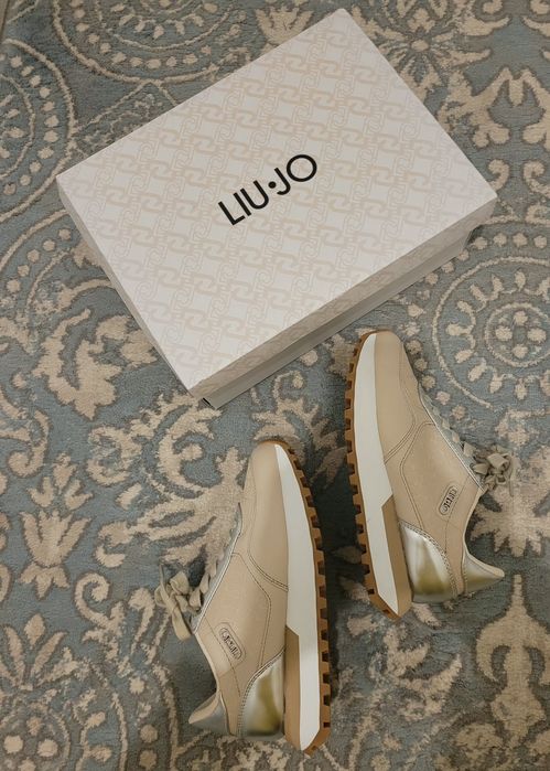 Adidasi Liu Jo 35 noi