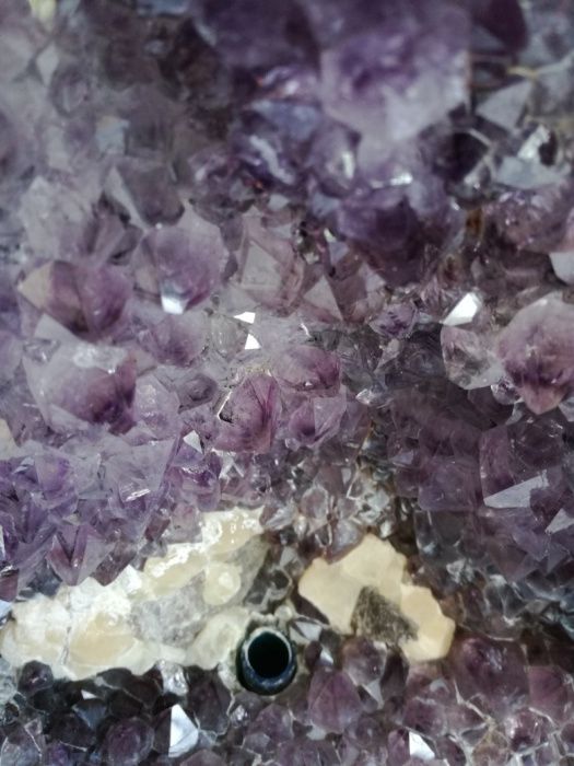 Естествен аметист