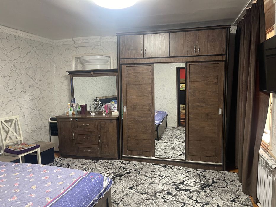 Продам3 команатный дом